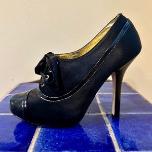 Black Satin Helmut Newton Style Hi-Fashion Parisian Oxfords 5" Heels - 8